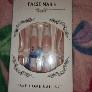 Elegant French Tip False Nails with Rhinestones